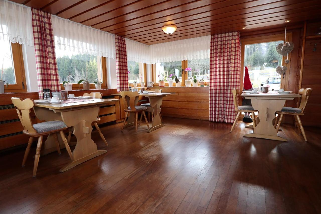 Höhenpension Glashütte Bed&Breakfast Frühstückspension Hotel GARNI Bonndorf Exterior foto